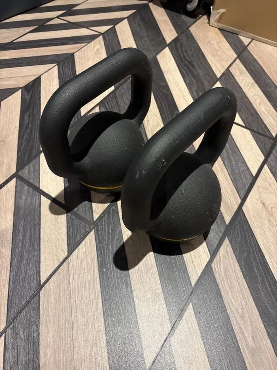 12kg (each) kettlebells