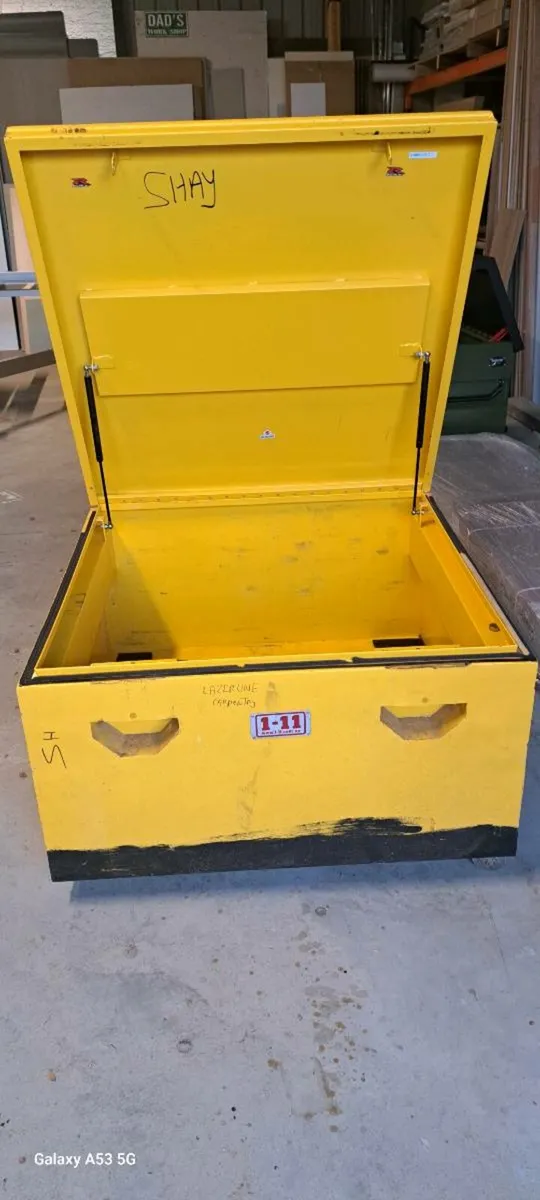 Site box lock up - Image 1