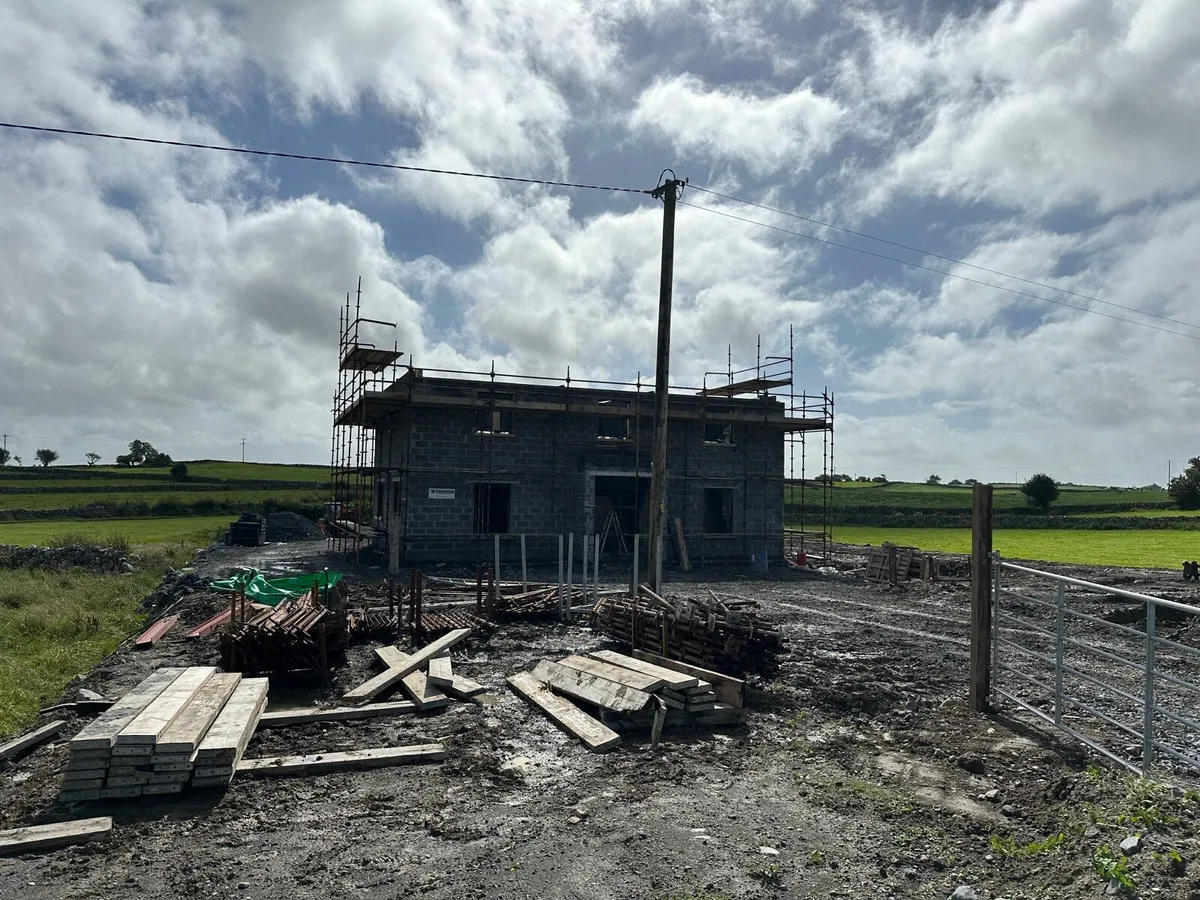 Scaffolding Large Amount - Image 3