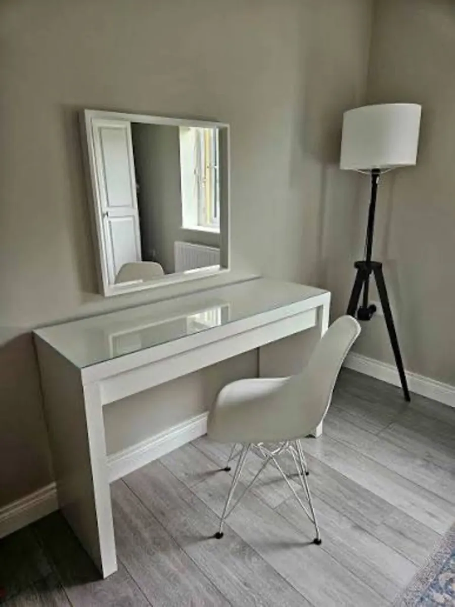 MALM Dressing / Vanity Table with Glass Topper