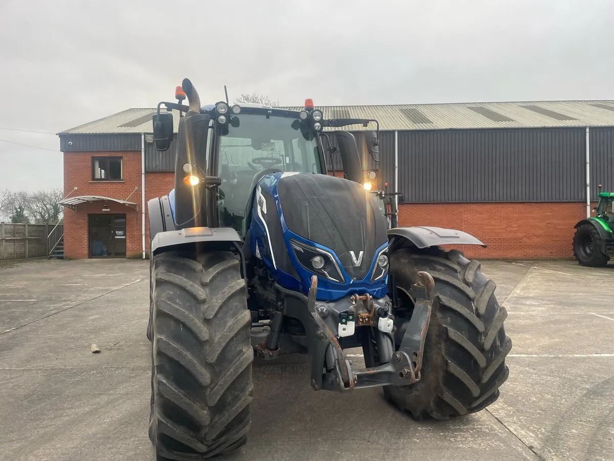 2019 valtra t194 - Image 4
