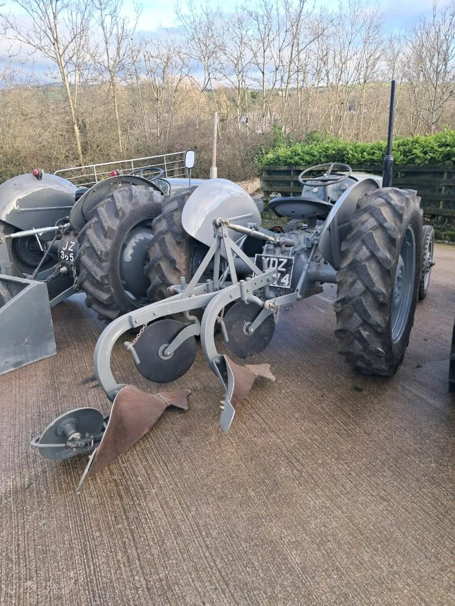Ferguson tractors - Image 2