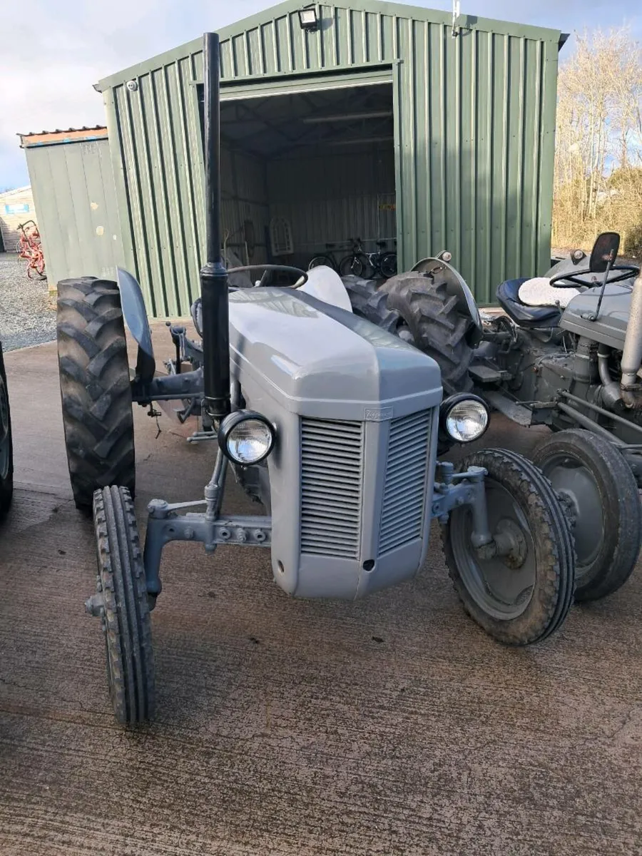 Ferguson tractors - Image 3
