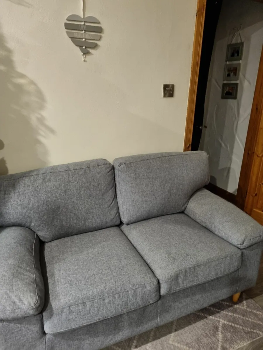 Two seater grey couch - Image 3