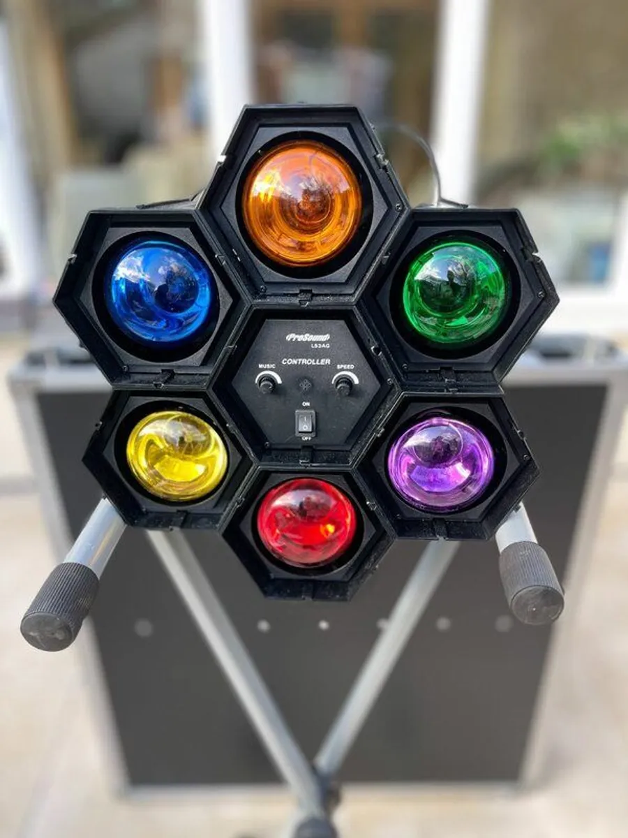 Cases for carrying DJ equipment - Image 3