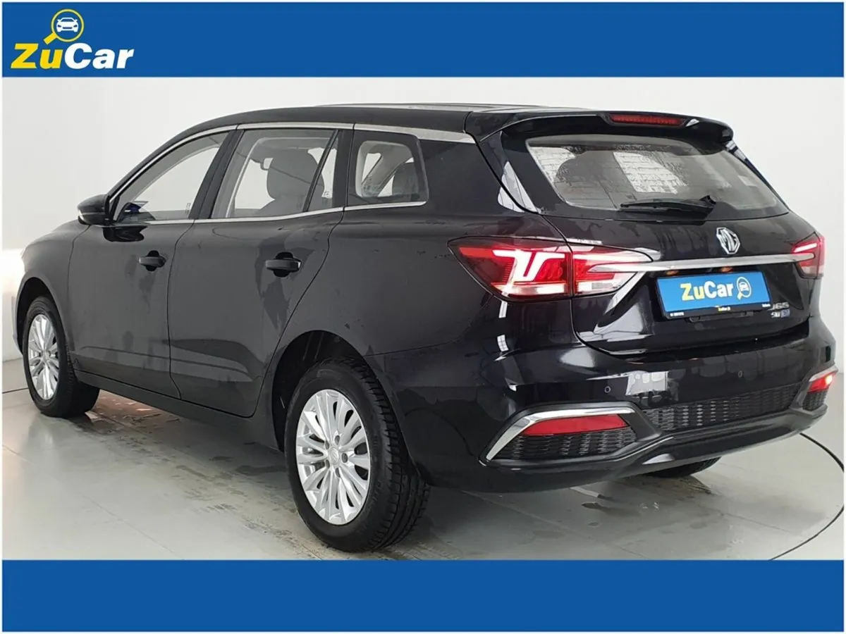 MG MG5 #109  Excite Long Range  156 Electric 61.1 - Image 4