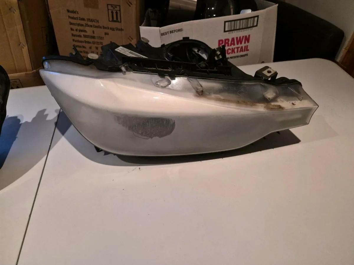 Bmw headlights - Image 3