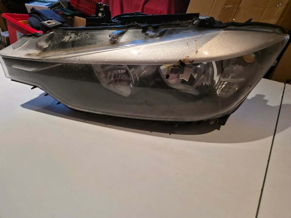 Bmw headlights - Image 4