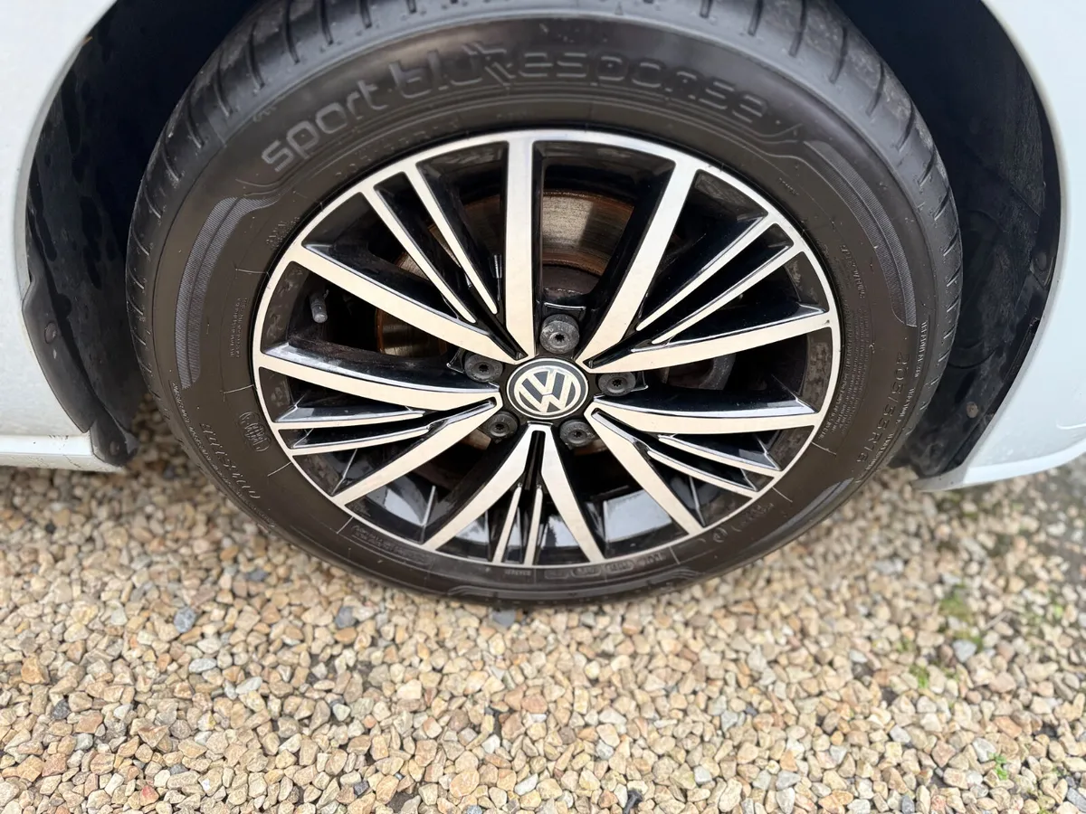 VOLKSWAGEN GOLF 1.4 TSi - 2018 - V HIGH SPEC - Image 4