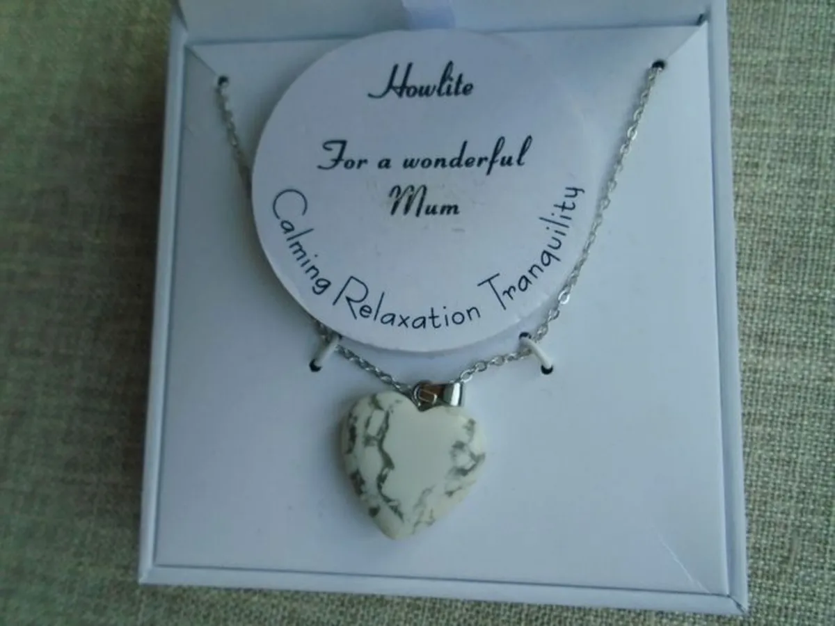 White Howlite pendant. Jewellery, Gift, - Image 1