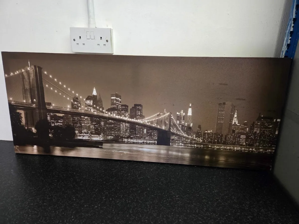 Wall Pictures - Image 1