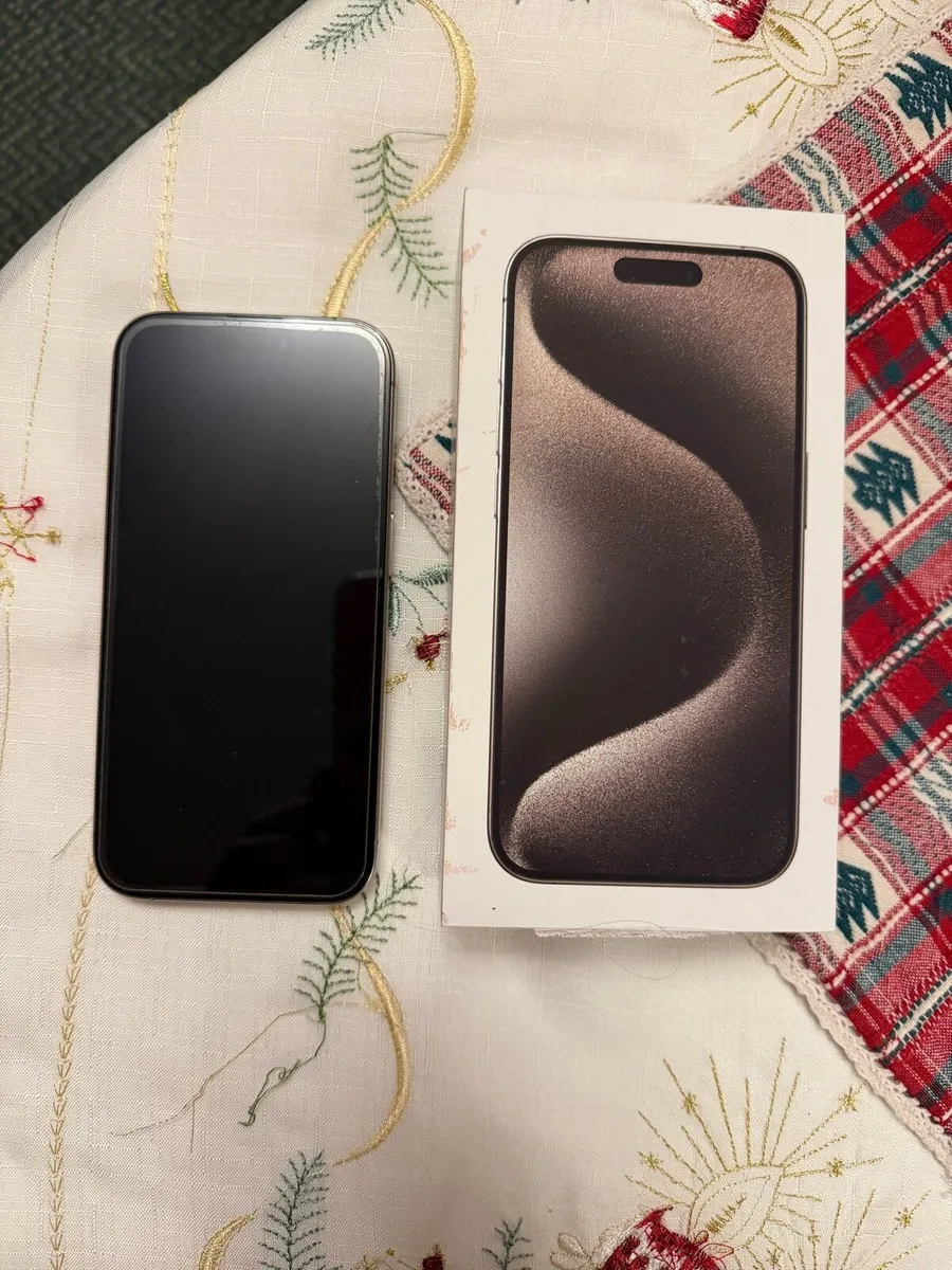 iPhone 15 Pro 128 GB - Image 1