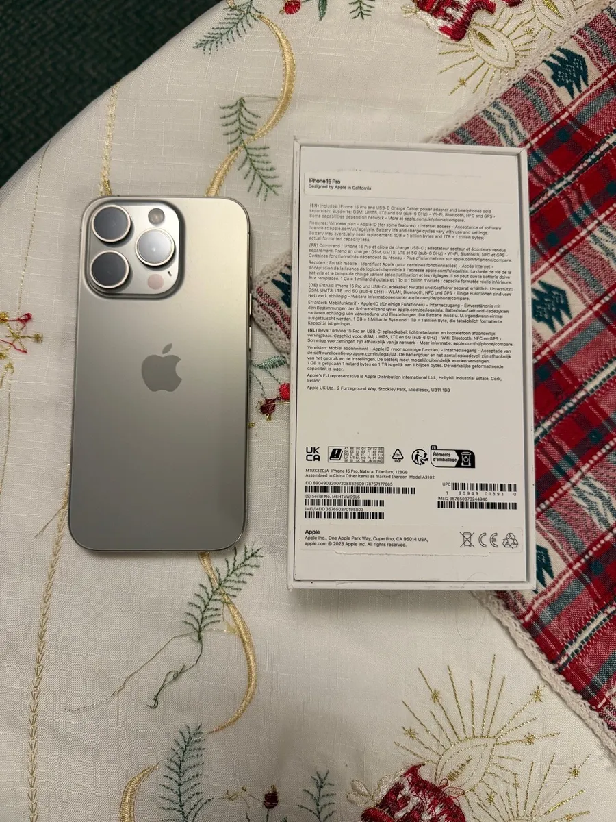 iPhone 15 Pro 128 GB - Image 2