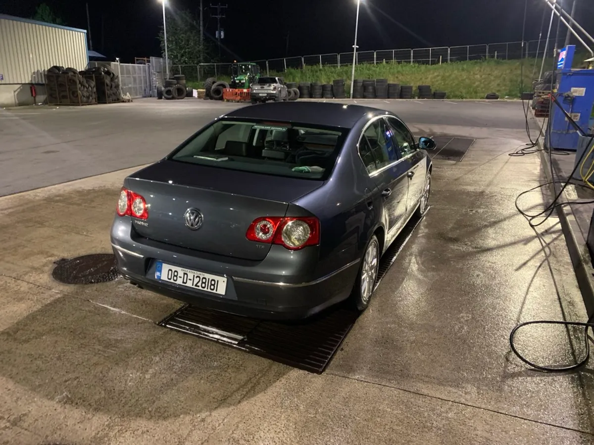 2008 Passat - Image 2