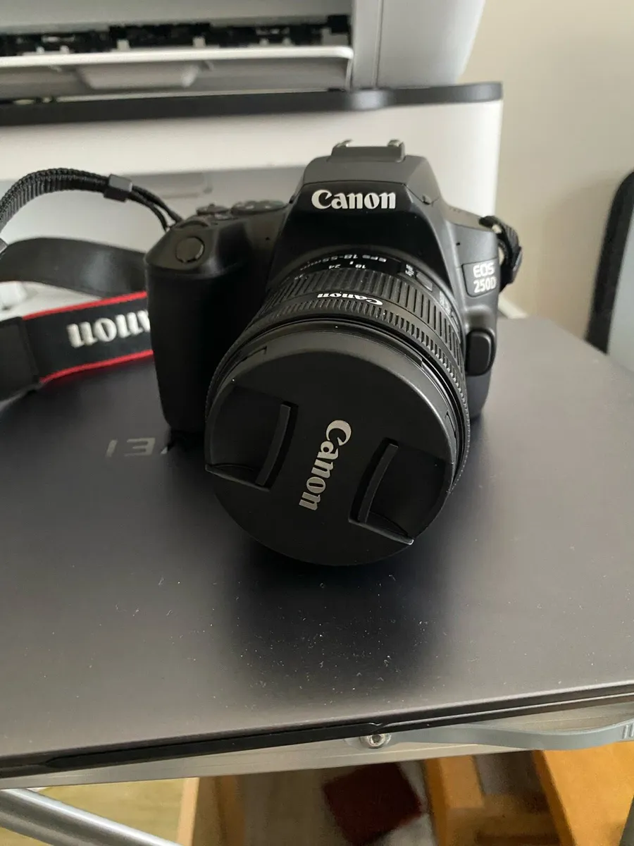 Canon EOS 250D DSLR + Lens – Excellent Condition - Image 4