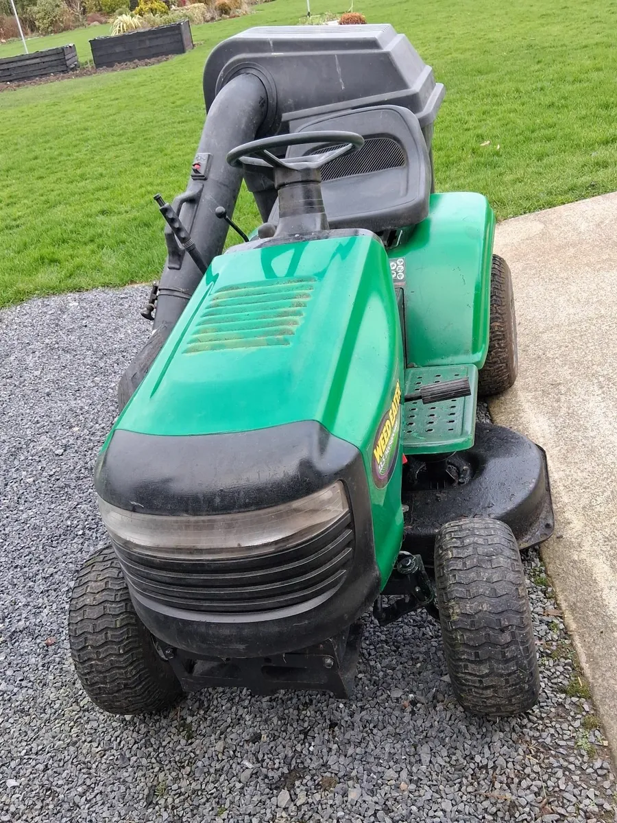 WEED EATER (Husqvarna) 13.5 HP RIDE ON LAWNMOWER - Image 1