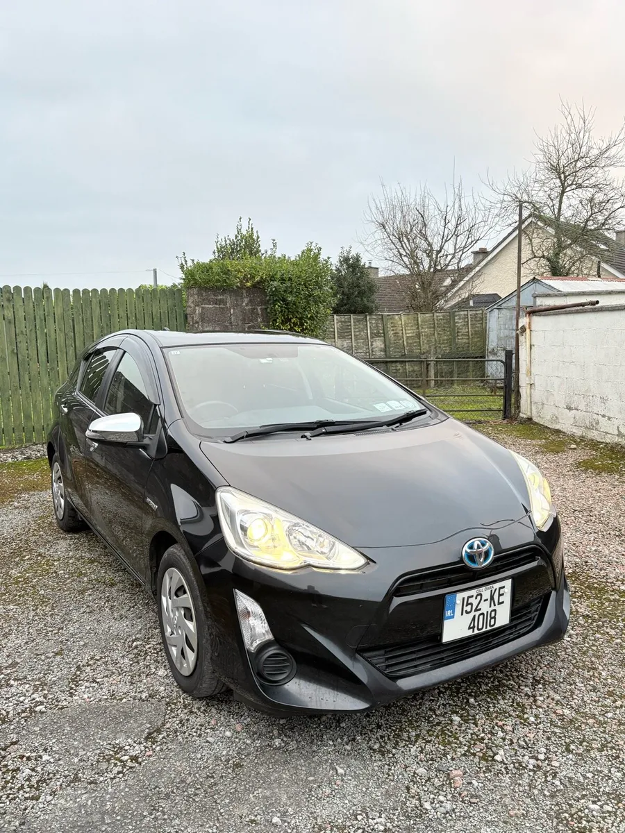 Toyota Aqua 1.5 Hybrid Automatic - Image 3