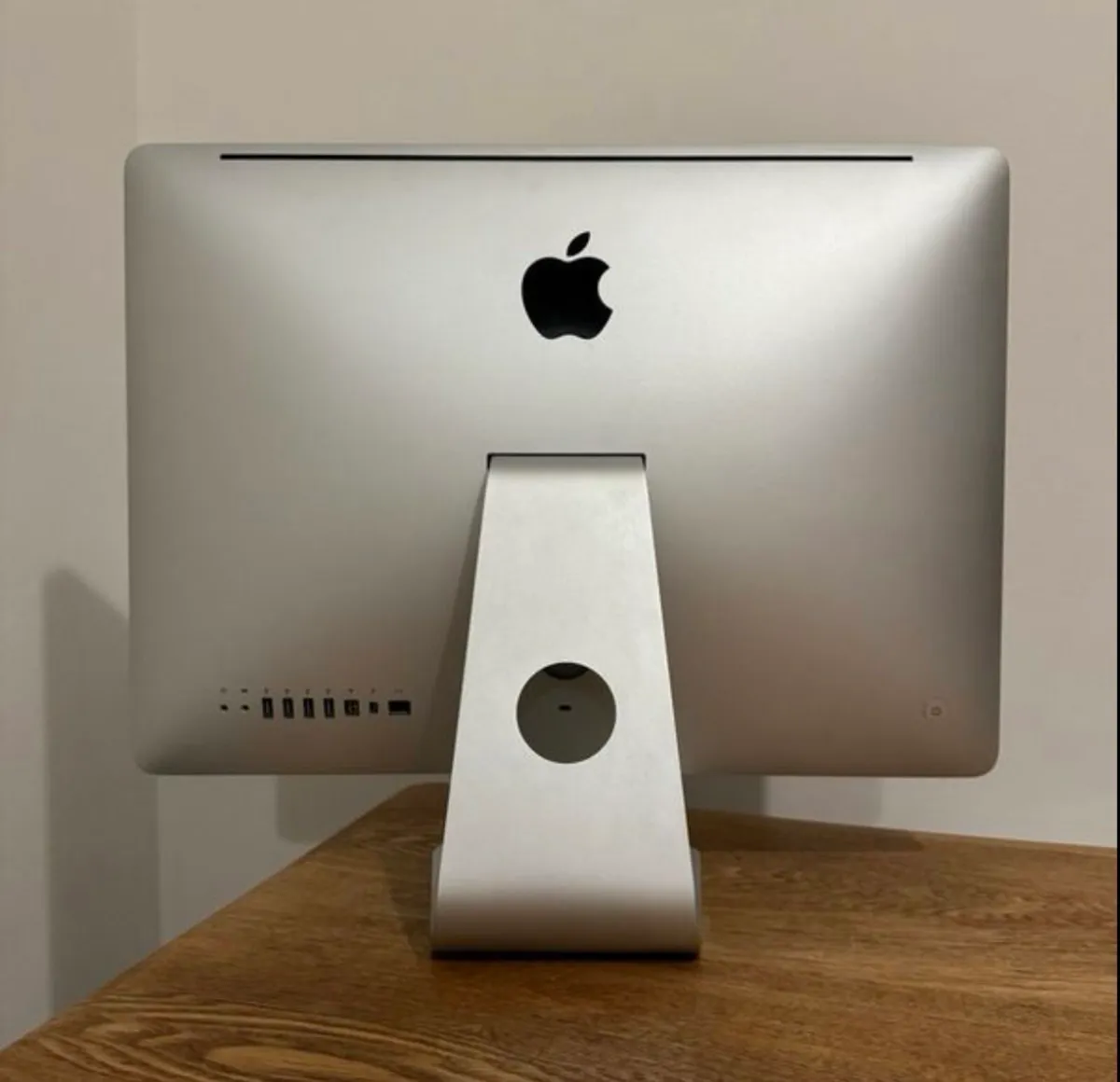 iMac 21,5" Mid 2011 i5 4x2.5GHz 20GB 256GB SSD - Image 4