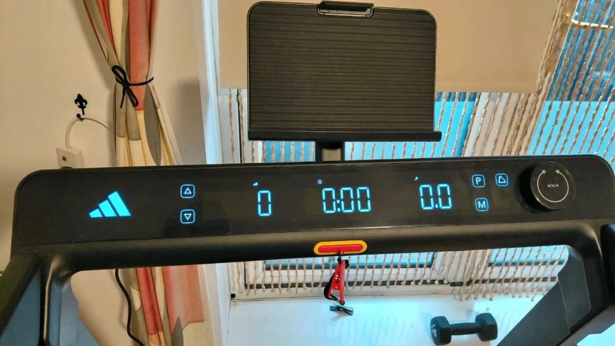 Foldable treadmill adidas t24c (2025) - Image 2