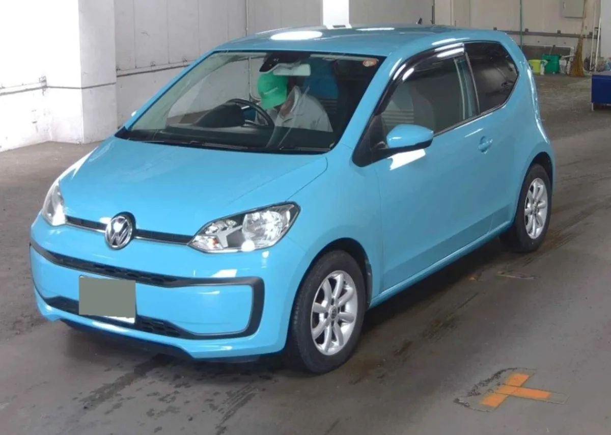 2017 Volkswagen Up! - Image 2
