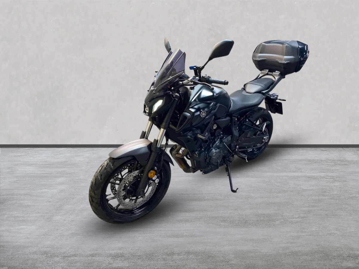 YAMAHA MT-07 with extras - Image 4
