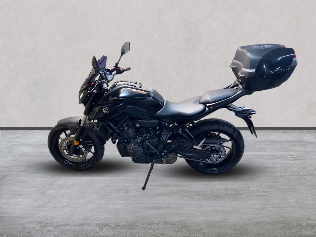 YAMAHA MT-07 with extras - Image 2