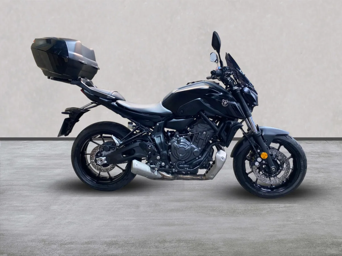 YAMAHA MT-07 with extras - Image 1