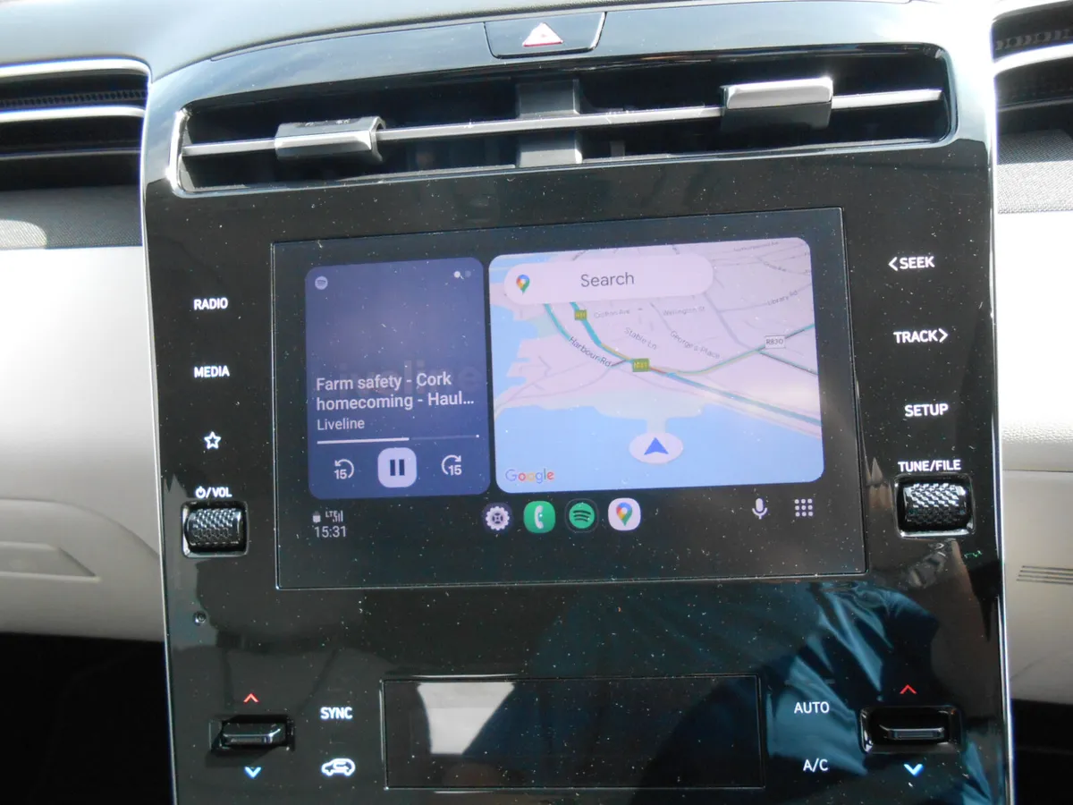 Hyundai Tucson PHEV EXECUTIVE 2023 - Image 2