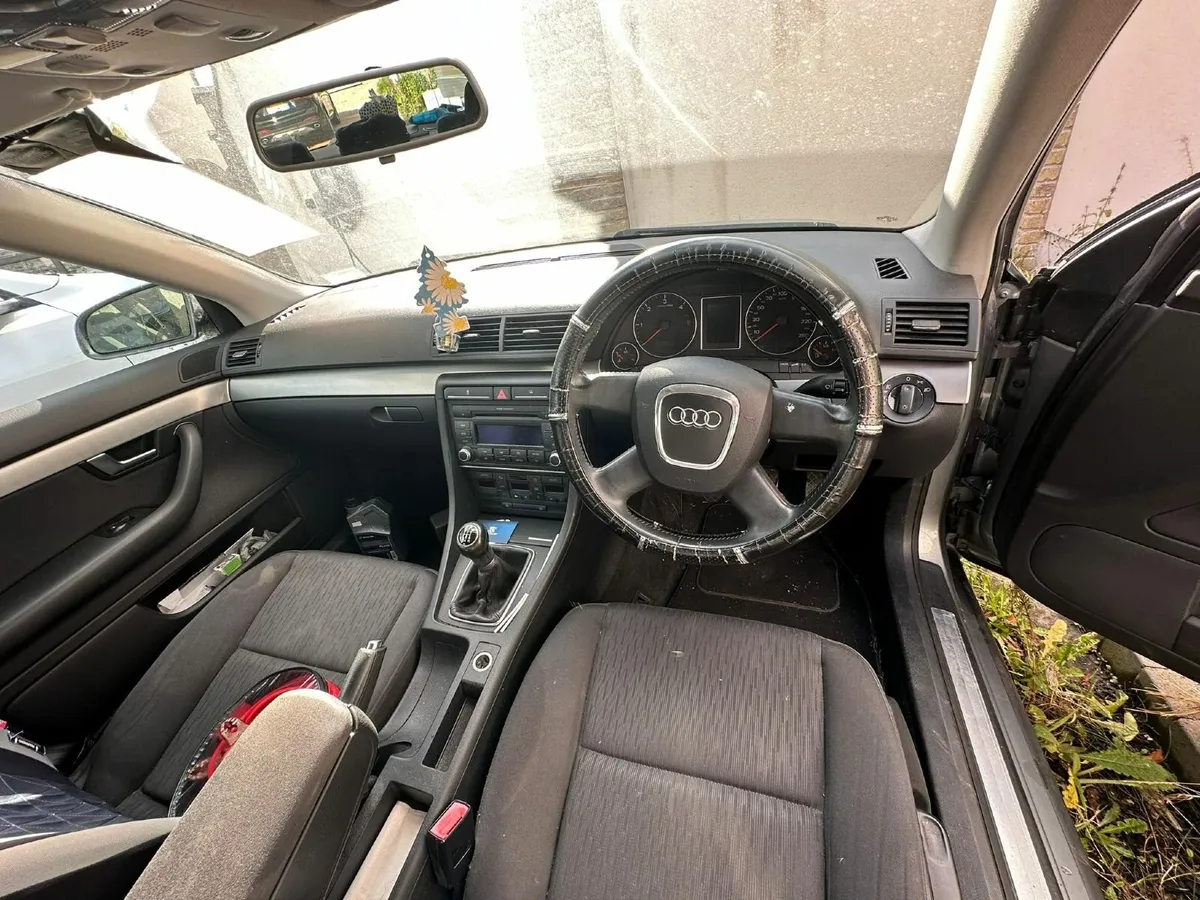 Audi A4 1.9TDI 2007 - Read details - Image 3