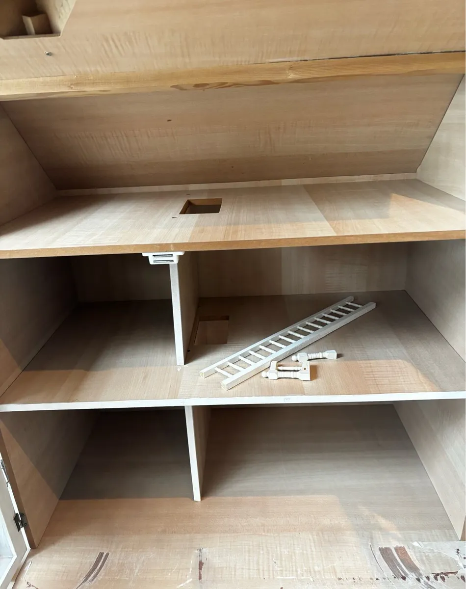 Dollhouse - Image 2