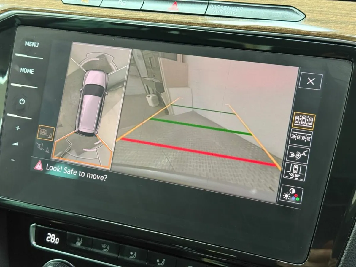 Volkswagen Passat 2.0 TDI HIGH LINE Automatic, Rev - Image 4