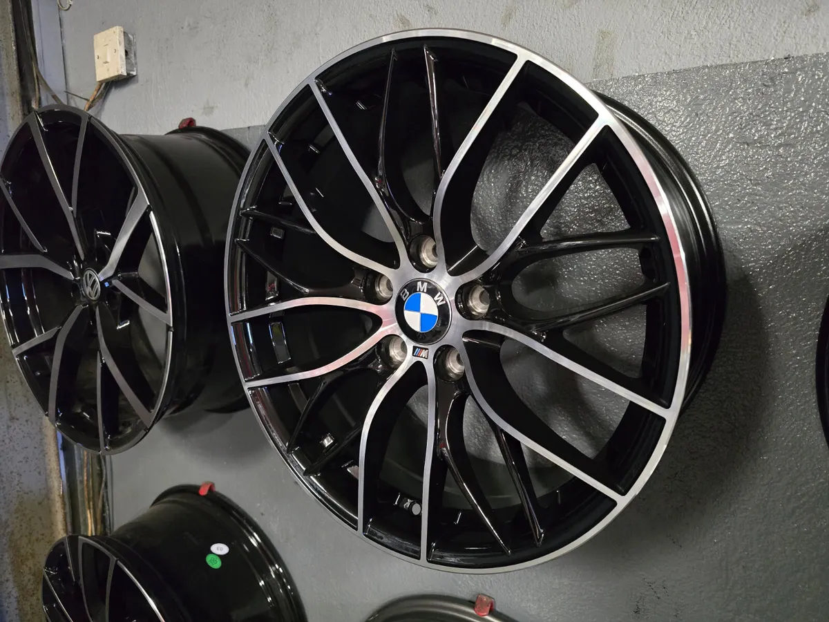 **Special** 18" BMW 405M Style