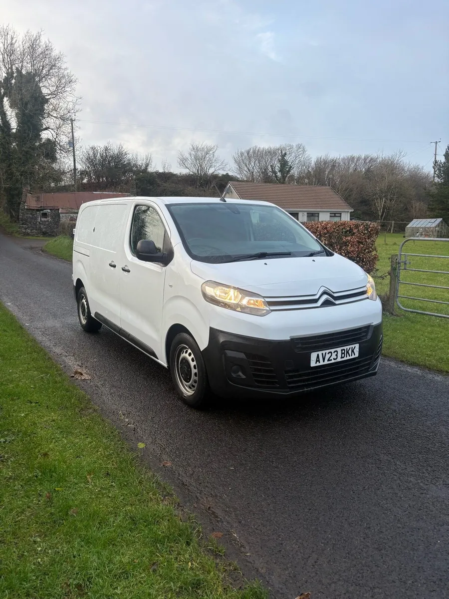 2023 Citroen dispatch - Image 1