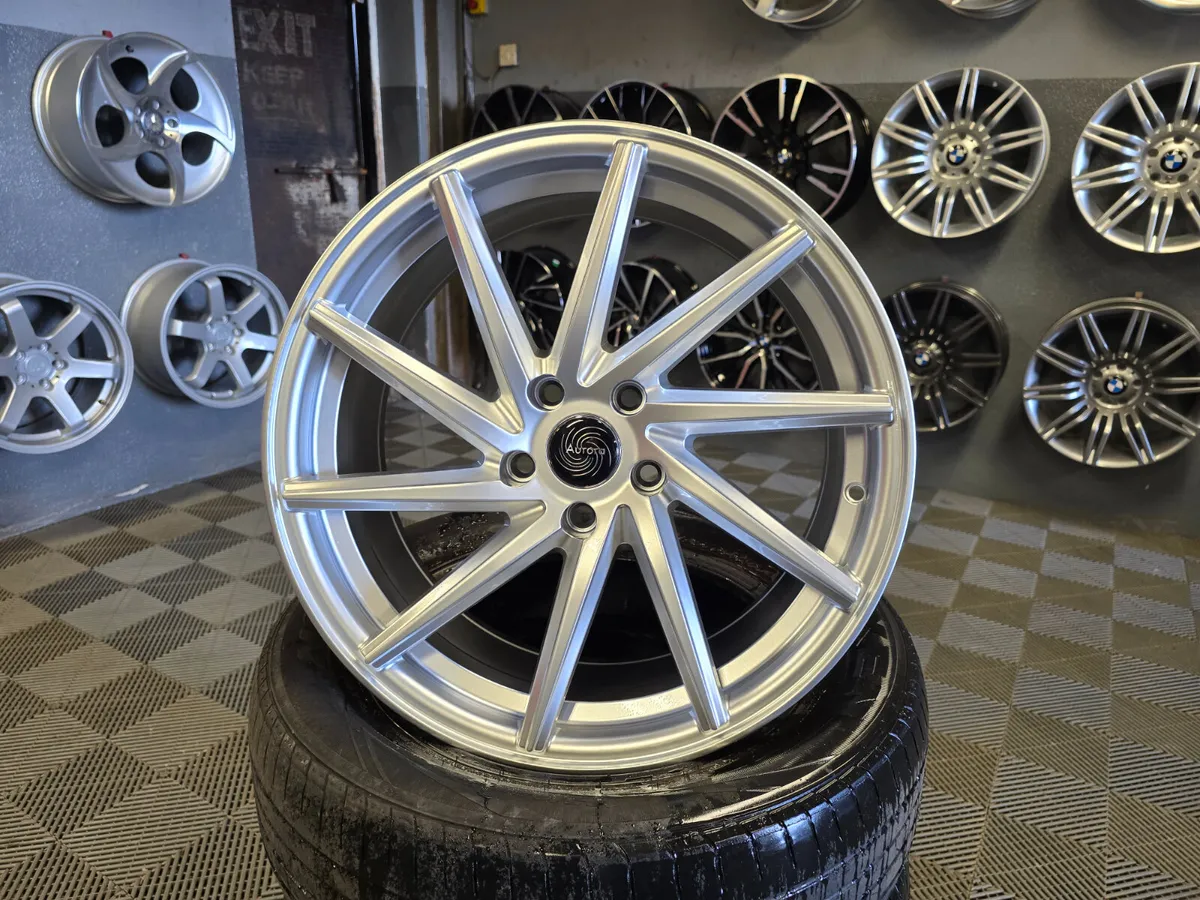 **Special** 18" Avid 1D Style