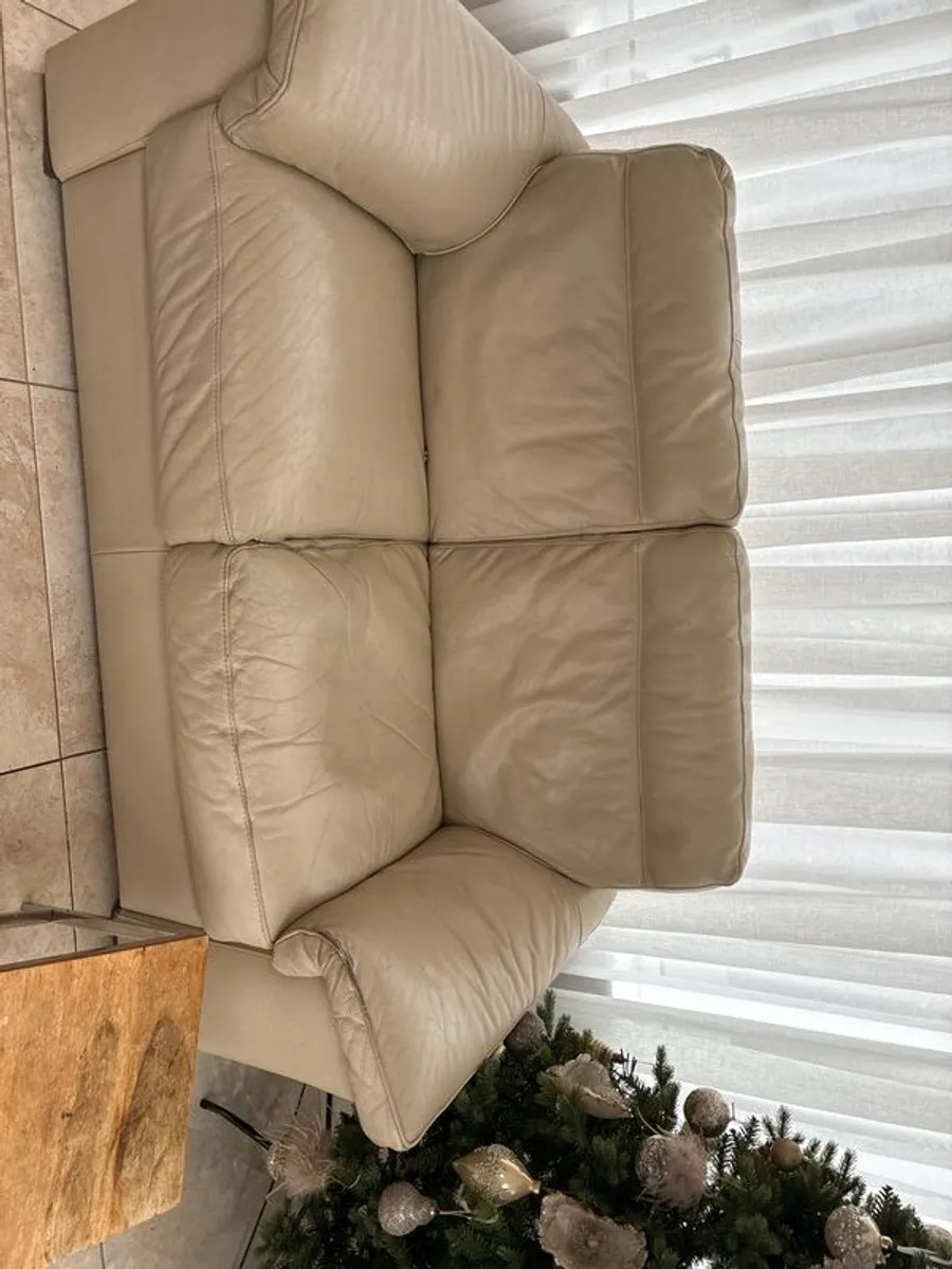 2&3 seater couch - Image 3