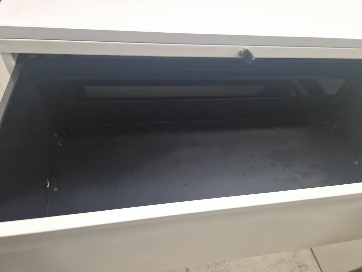 Steel Storage Press 4 drawer - Image 2