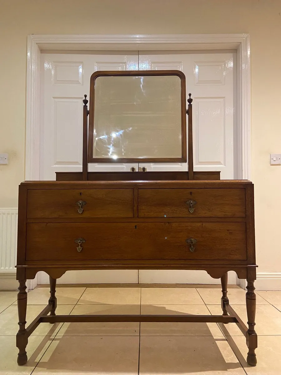 Antique Art nouveau dressing table - Image 1