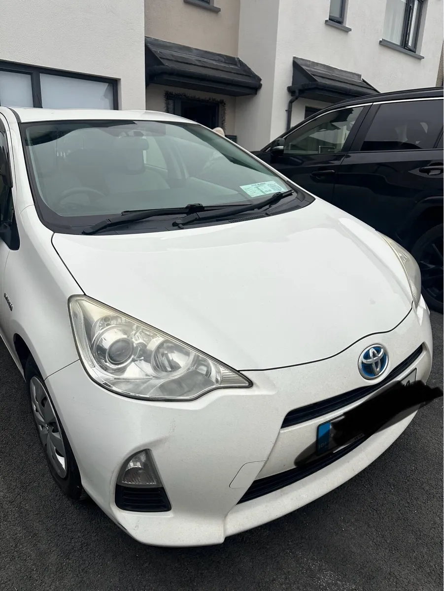 Toyota Aqua 2014 - Image 1