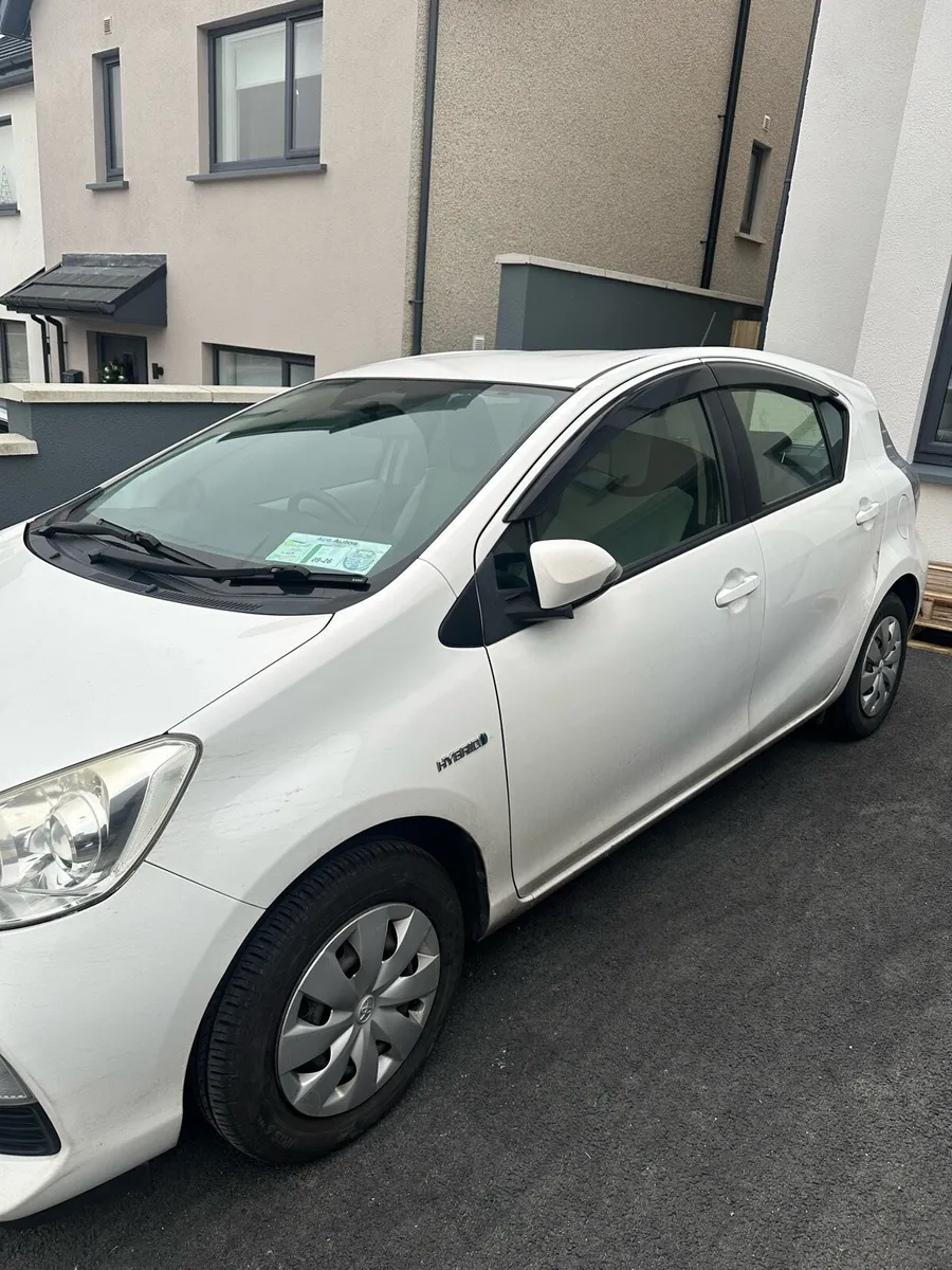 Toyota Aqua 2014 - Image 3