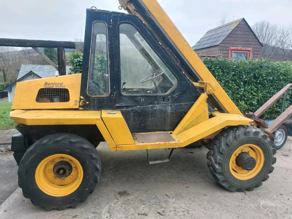 All terrain forklift - Image 2