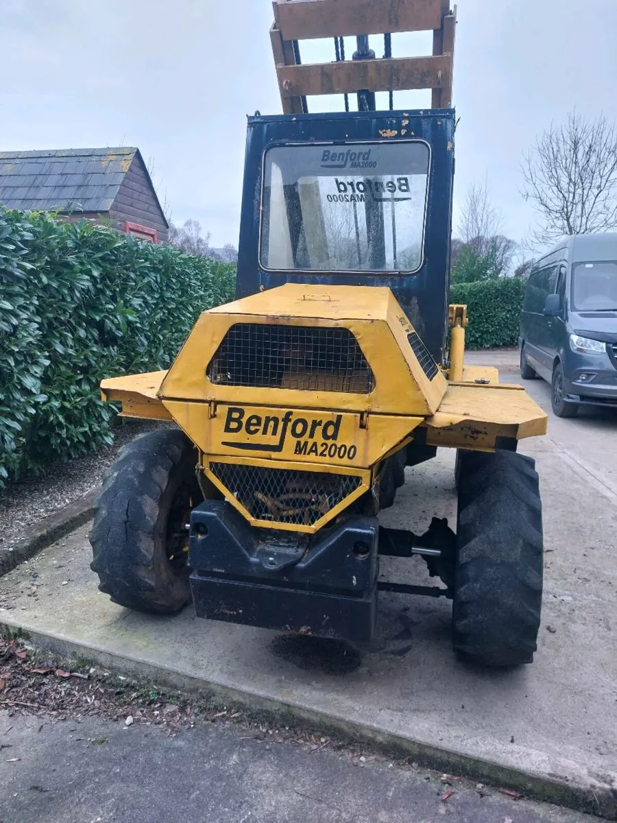 All terrain forklift - Image 3