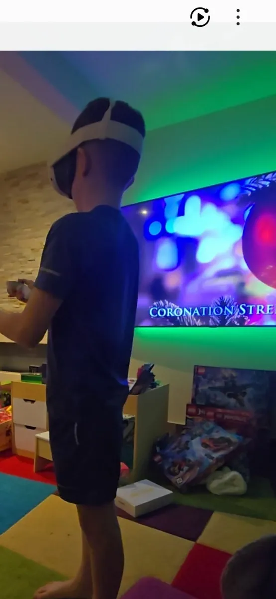 Samsung tv - Image 1