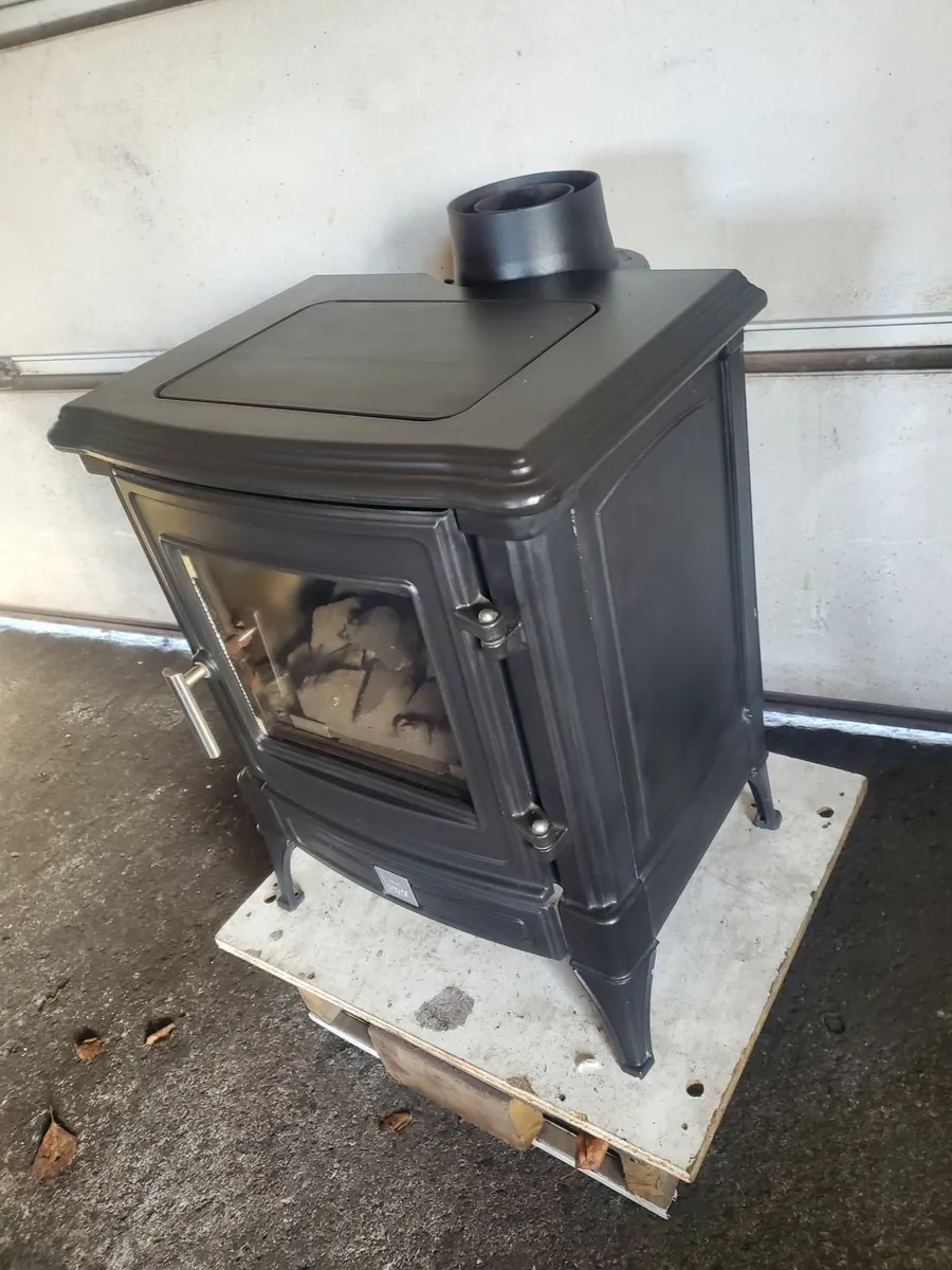 Nestor Martin 5 kw gas stove with flue - Image 2
