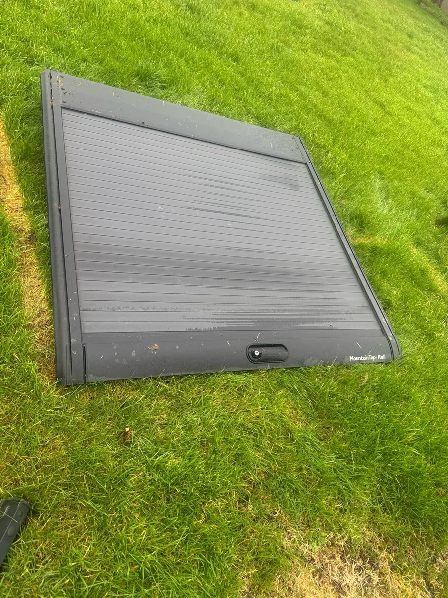 Mountain Top Roller canopy and roll bar - Image 1