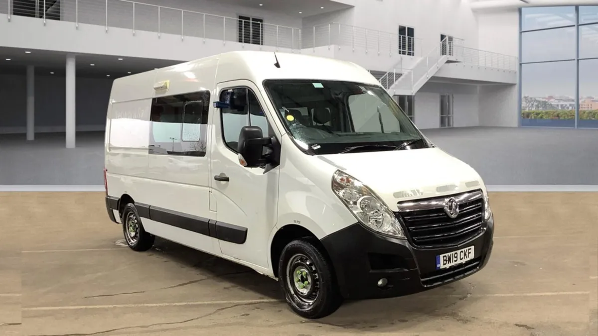 OUTSTANDING 2019 VAUXHALL MOVANO MESS UNIT - Image 2