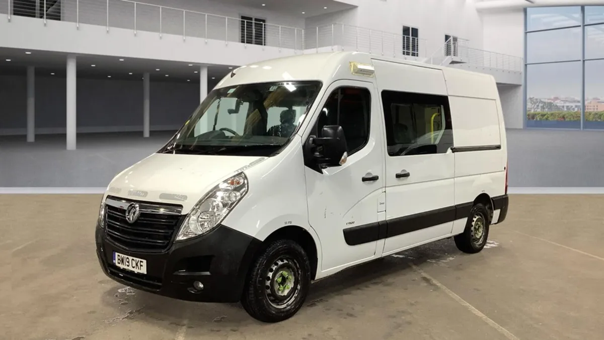 OUTSTANDING 2019 VAUXHALL MOVANO MESS UNIT - Image 3