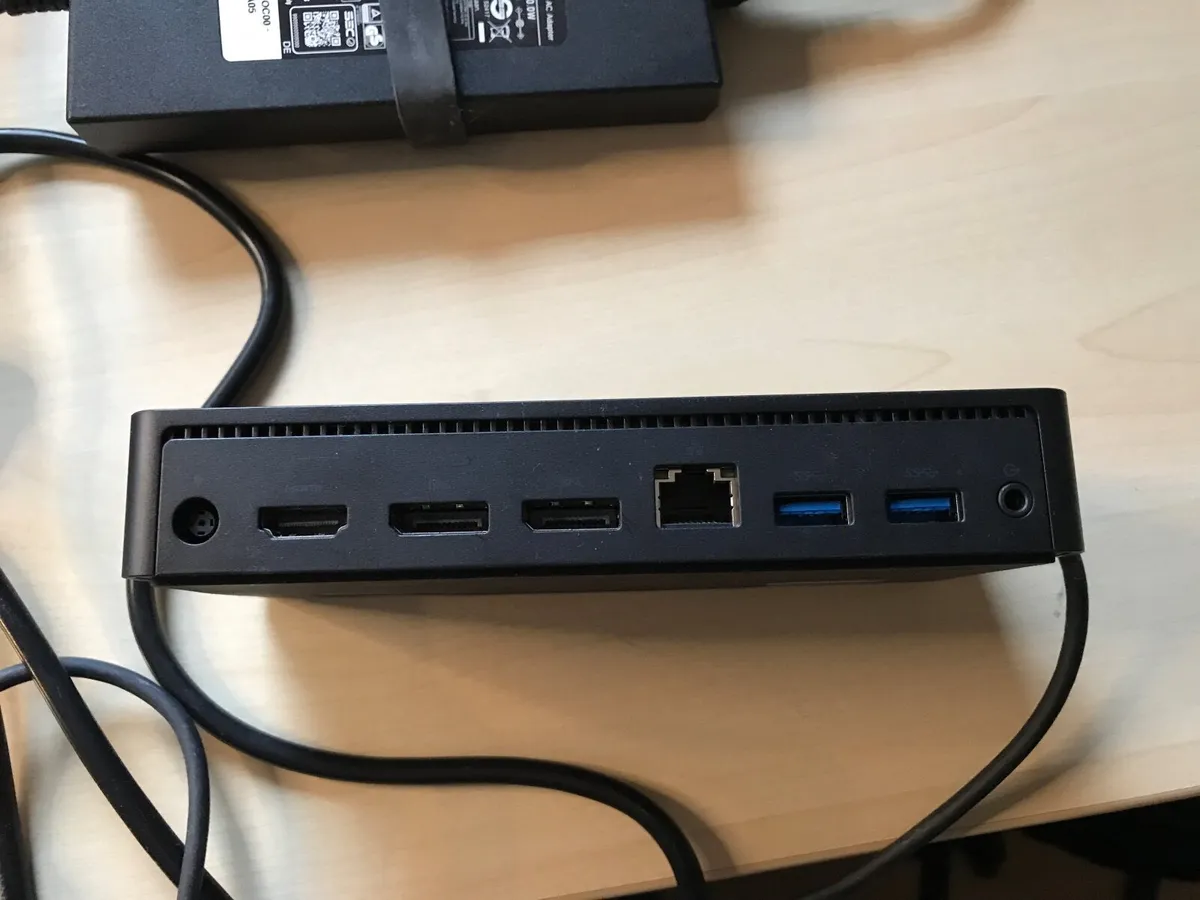 Dell D6000 docking station - Image 2