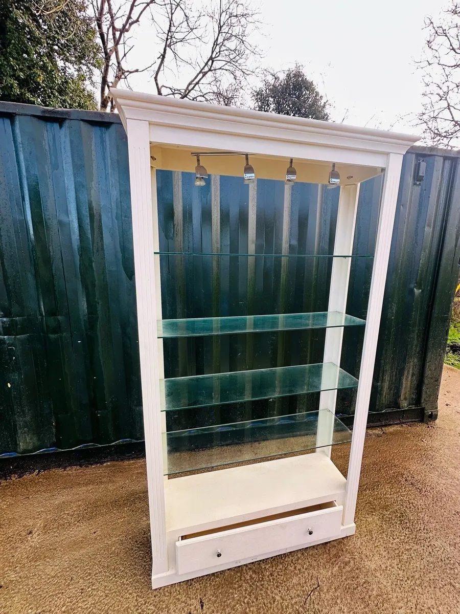 2 LARGE WHITE SHOP DISPLAY STANDS GLASS SHELVES - Image 2