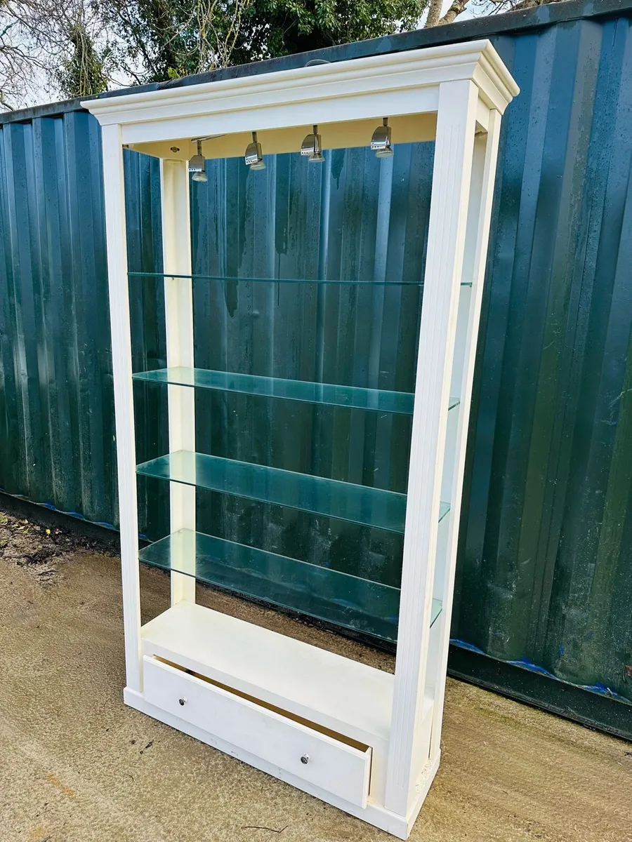 2 LARGE WHITE SHOP DISPLAY STANDS GLASS SHELVES - Image 3