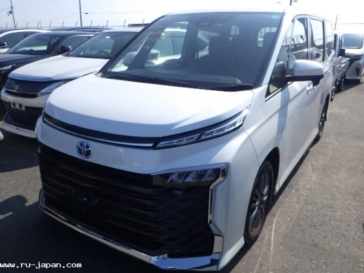 Toyota Voxy 2023 - Image 1